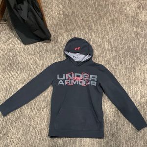 Under Armor sweatshirt youth xl